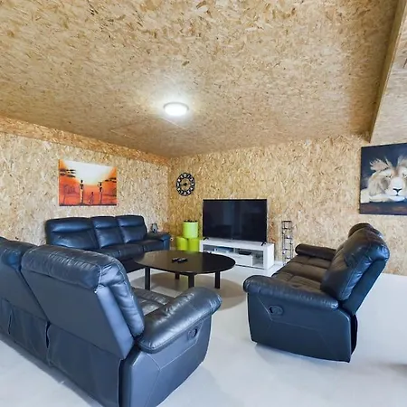 Mon Papi - 18 Personnes Hébergement de vacances